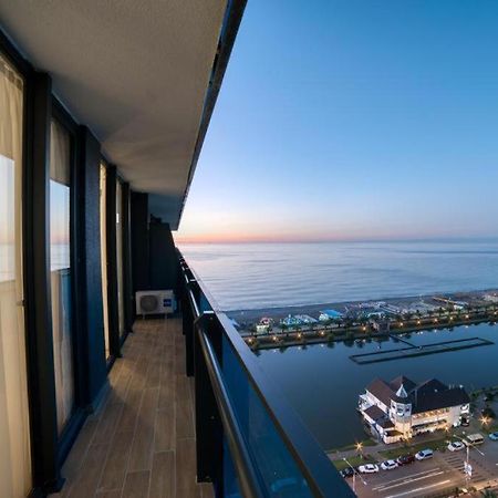 Orbi City In Batumi บาทูมิ ภายนอก รูปภาพ