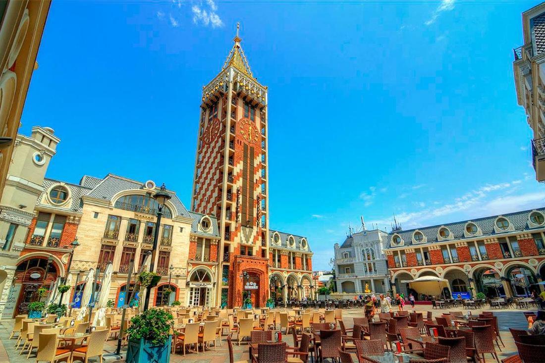 Orbi City In Batumi บาทูมิ ภายนอก รูปภาพ